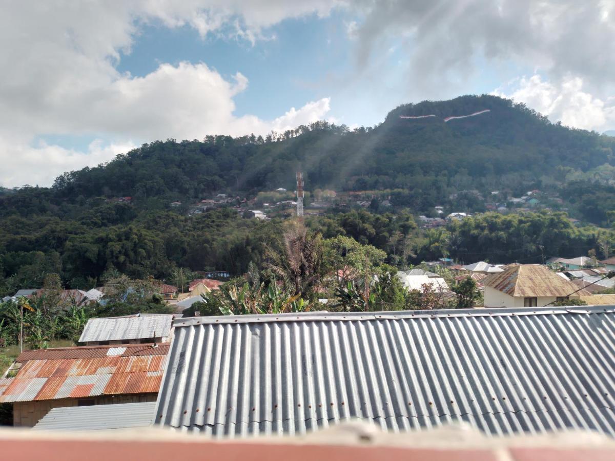 Kristian Homestay Bajawa Bagian luar foto