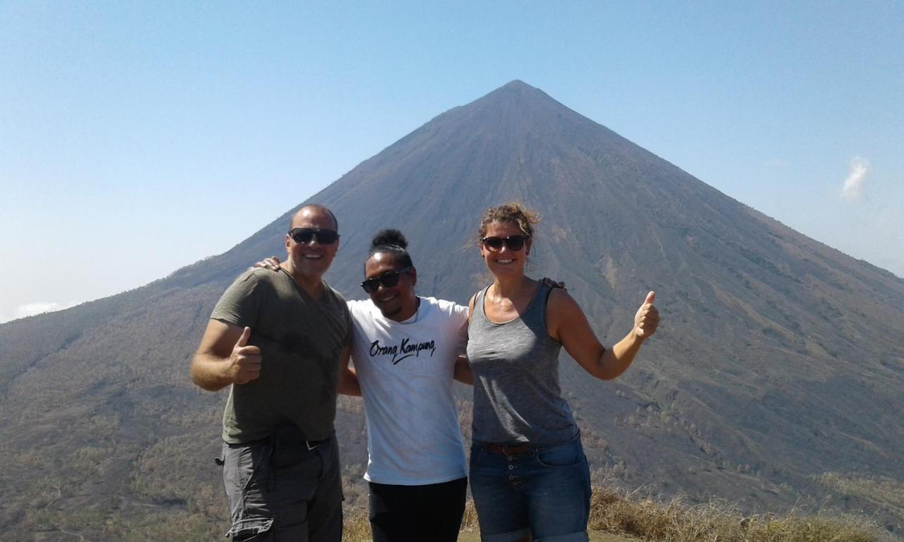 Kristian Homestay Bajawa Bagian luar foto