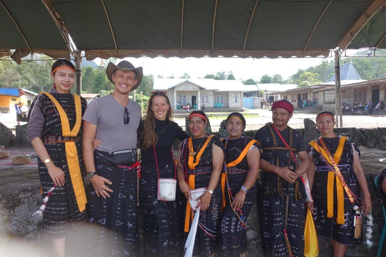 Kristian Homestay Bajawa Bagian luar foto