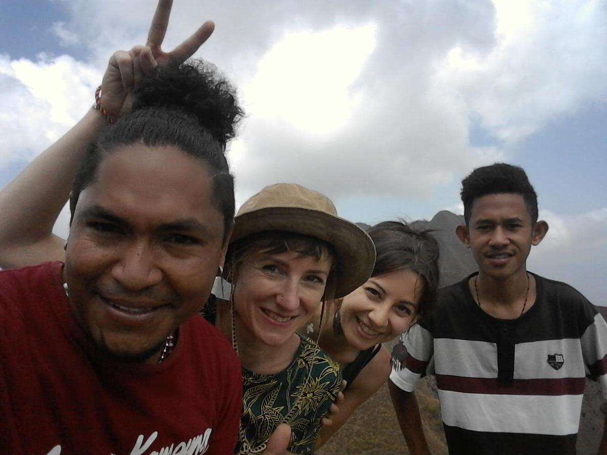 Kristian Homestay Bajawa Bagian luar foto