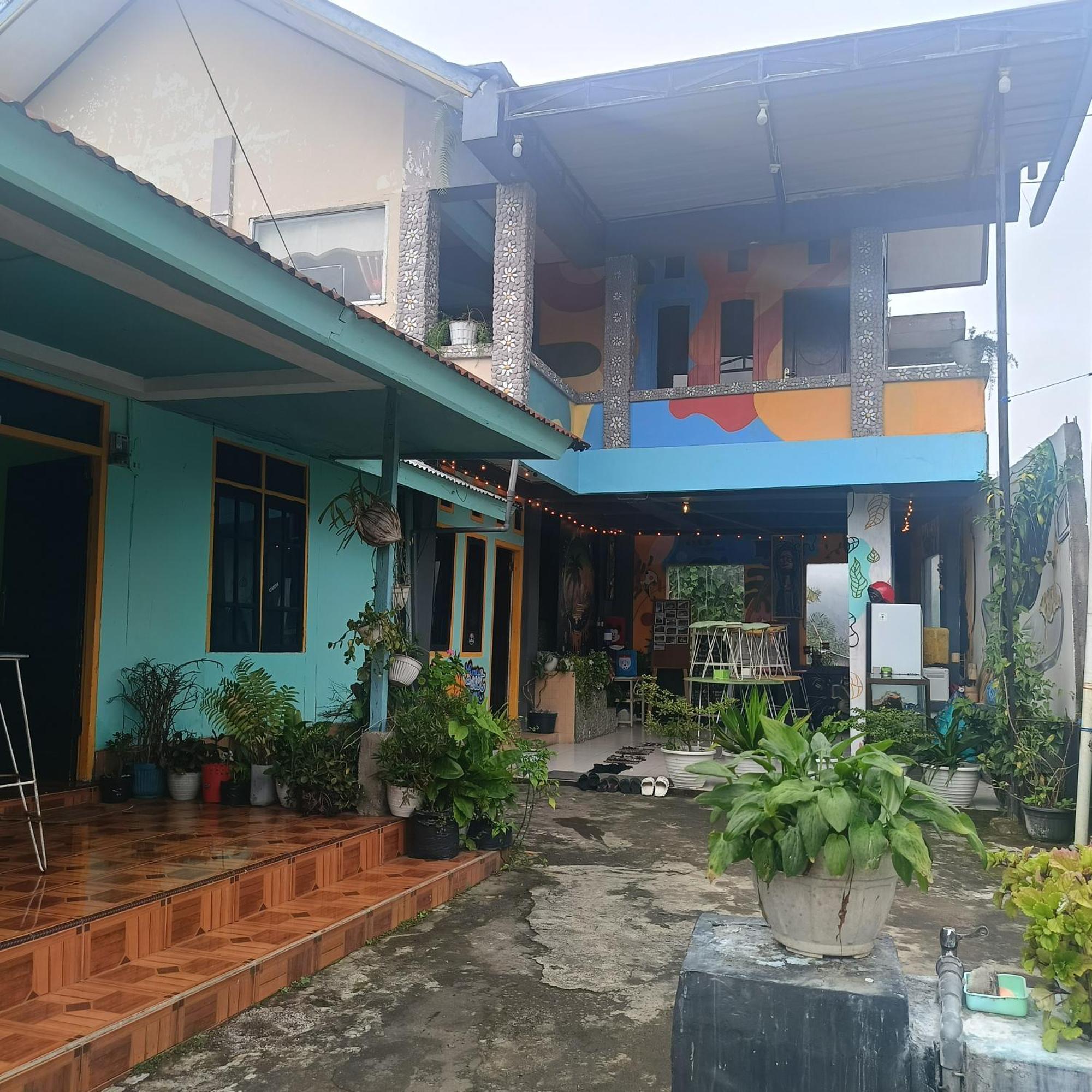 Kristian Homestay Bajawa Bagian luar foto