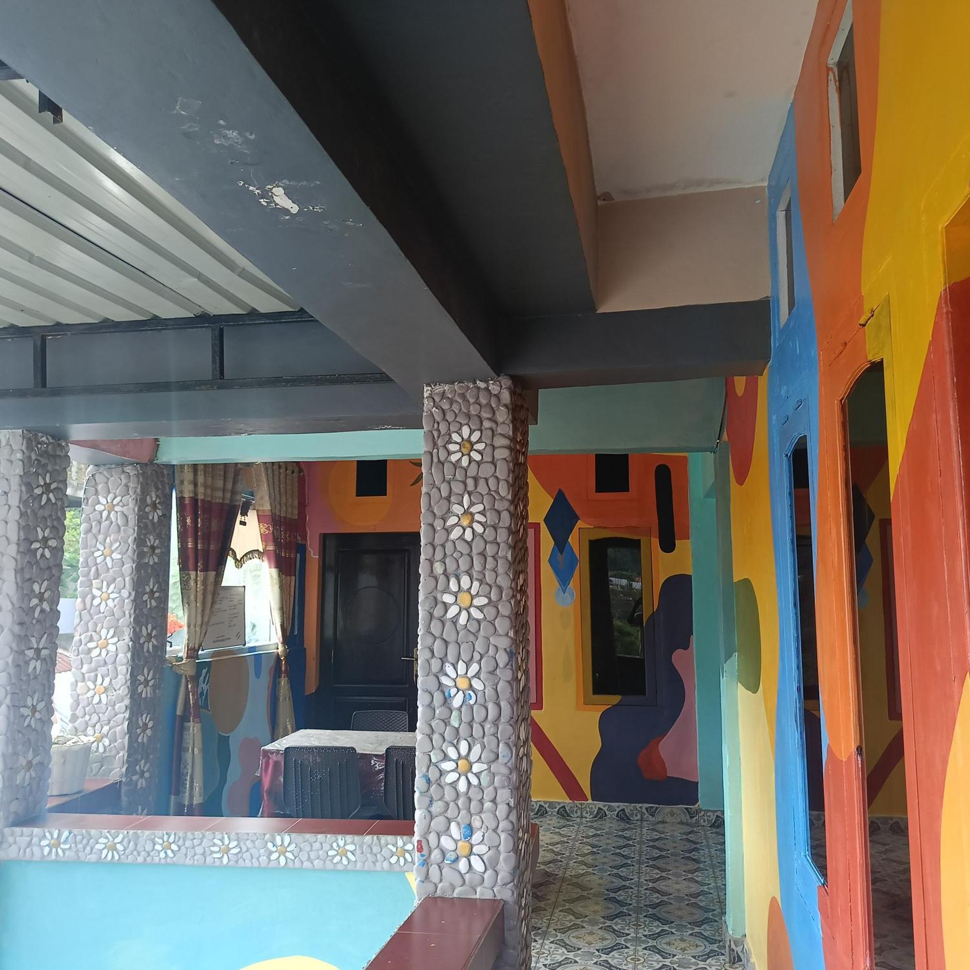 Kristian Homestay Bajawa Bagian luar foto